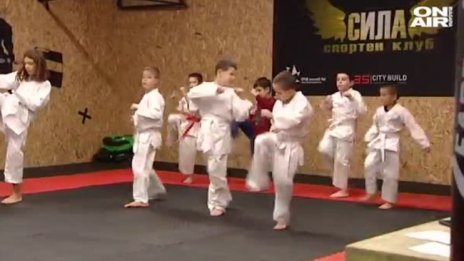 Ще се отрази ли затварянето на спортните зали на най-малките?