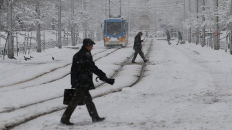 Зимата вече е тук, КАТ с правила и препоръки за шофьори и пешеходци