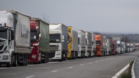 Превозвачи на протест в района на &bdquo;Капитан Андреево&ldquo;