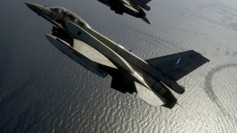 Турски изтребители са нарушили въздушното пространство на Гърция