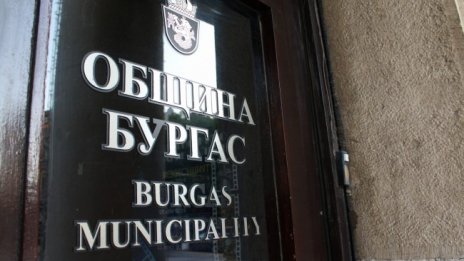 Бургас на ръба: COVID легла има, лекари не