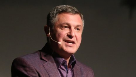 Популярните българи, с които си взехме последно сбогом през 2020 г.