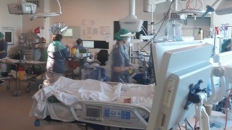 Духовници влизат в болници при пациенти в COVID отделения