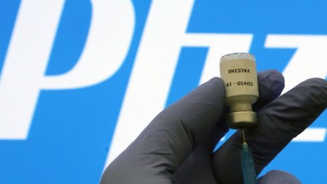 Ваксинацията в Германия наближава, но желаещите - все по-малко