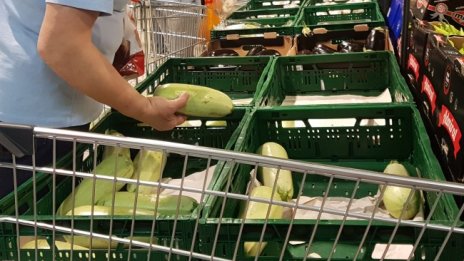 Около  65% от основните храни в големите вериги са родно производство