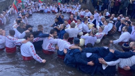 Кметът на Калофер: Поемем си вината за това, което се случи 