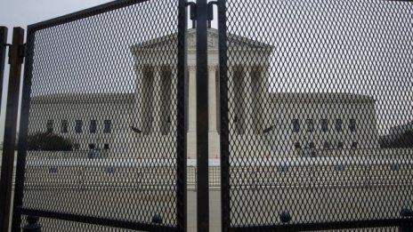 Демократите внесоха текст на обвинение към Тръмп