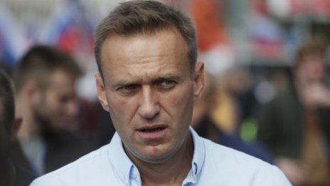 Навални съобщи: Връща се в Русия на 17 януари