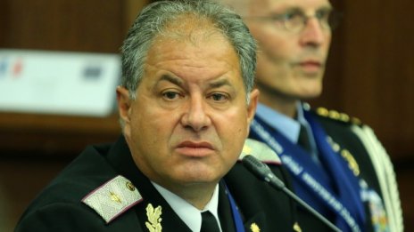 Предлагат освобождаване на директора на "Военна полиция"