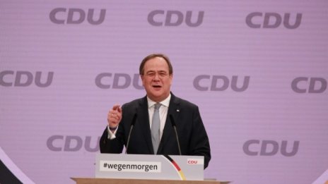 Армин Лашет заменя Меркел като лидер на ХДС