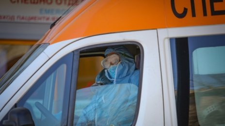Отново 1/3 от жертвите на вируса без данни за заболявания