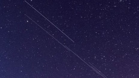 Илон Мъск VS Джеф Безос в борба за интернета, идващ от космоса