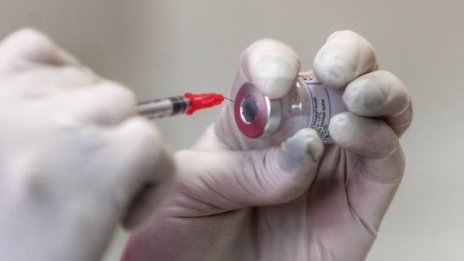 Производителите на ваксини не били коректни, не се знае коя страна колко има