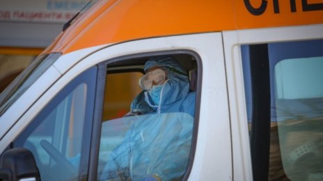 Отново 1/3 от починалите от вируса без други болести