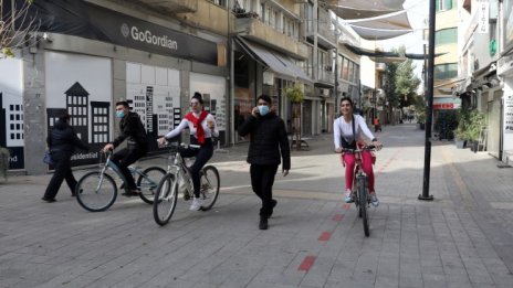 Кипър "отваря&rdquo; след локдаун, но все пак се излиза с sms