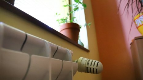 Топлият януари намалил сметките за парно в София
