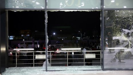 Обстрелваха US база в Ирак с ракети, един убит
