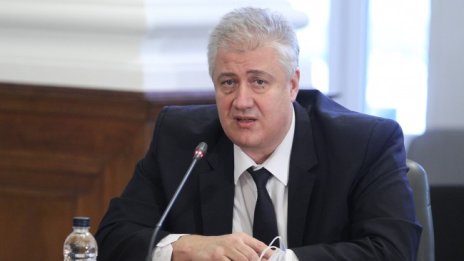 Ваксинацията е напълно безплатна, припомни  проф. Балтов