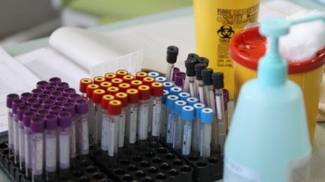 45-годишен сред жертвите на вируса за денонощие