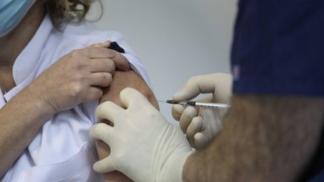 С 14% по-малко болни от COVID-19 в Сливенско за седмицата