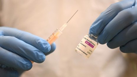 Експерт: Дискусията коя ваксина е по-добра не води до никъде