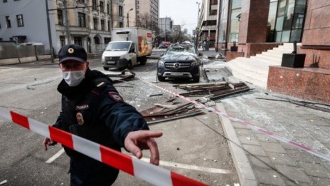 Взрив разруши кафене и рани трима в руския град Нижни Новгород