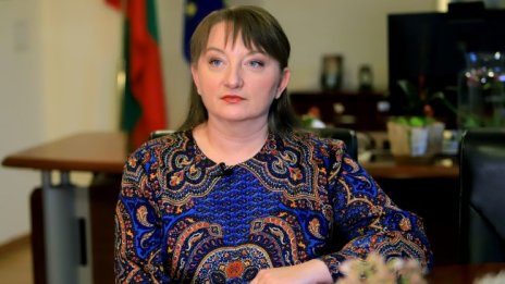 Сачева: Всяка получена ваксина вече е поставена, очакваме още