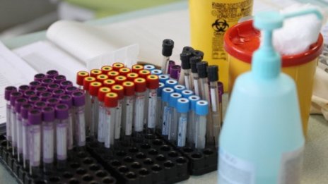 52 800 дози от ваксината на "АстраЗенека" идват утре
