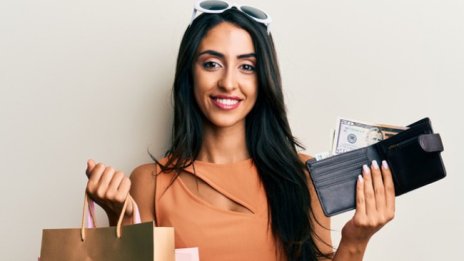 Какво да носите в портфейла си, за да привлечете богатство?