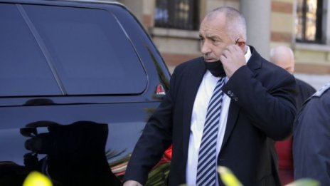 Борисов завършва и третия си мандат като един от най-харесваните политици
