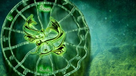 Зодиите, на които новолунието в Риби ще донесе късмет