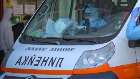 Стръмно нарастване на починалите от вируса - трети сме в света 