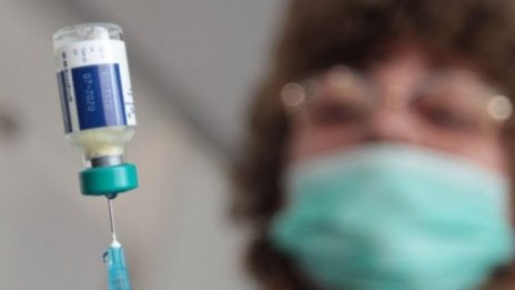 Ендокринолог: Всички ваксини са еднакво подходящи
