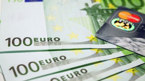 "Антикорупция" завела 730 дела за почти 4 млрд. "бандистки пари"