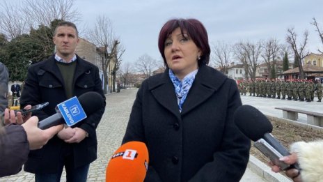 Караянчева: Гласувах за стабилност и прозрачност