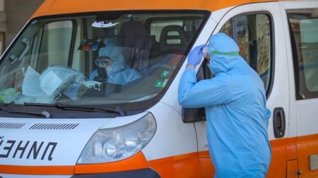 35-годишен без болести сред починалите от вируса