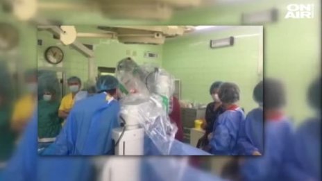 Върнаха слуха на дете и мъж с нов оперативен метод