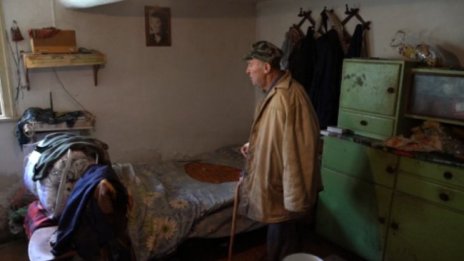 Възрастен мъж беше пребит и ограбен в нощта на Възкресение
