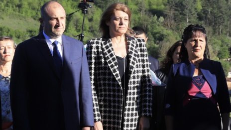 Румен Радев: Вихрещата се корупция ни струва много по-скъпо от нови избори