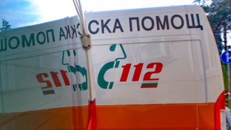Шофьор подкара на заден ход и блъсна пешеходец