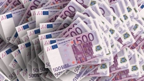 60% по-малко пари от емигранти влезли у нас заради пандемията