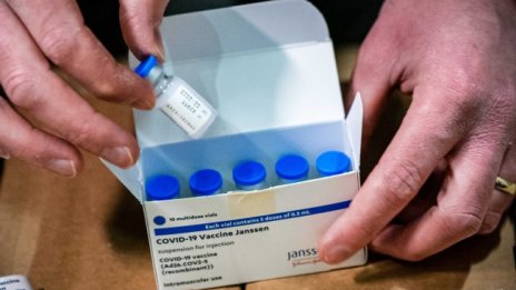 Нова доставка на ваксини днес, ще има и утре