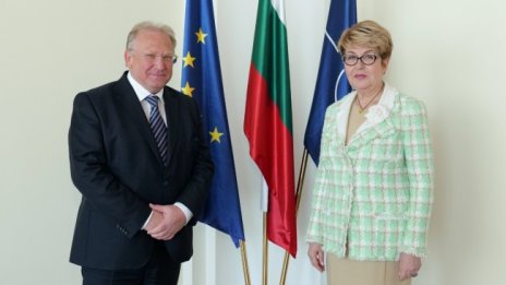 Стоев: С Русия искаме да развиваме прагматични отношения