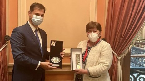 Балтова в Атина: Гърция е сред най-добрите ни партньори 