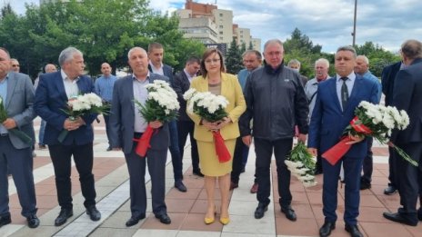 Нинова: България има нужда от лява алтернатива, само ние я даваме
