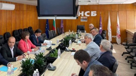 Нинова: Повишаването на доходите е основен приоритет на БСП