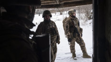 Евакуират 3000 деца от Запорожка и Днепропетровска област