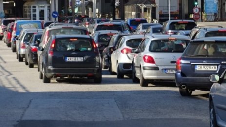 Отново опашки за влизане в Гърция, ще се откажат ли туристите? 