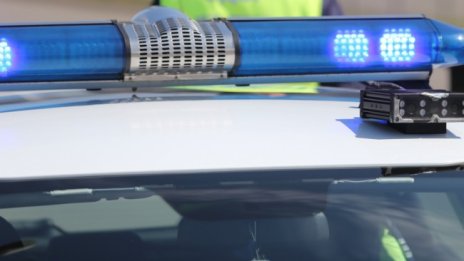 Арестуваха девет души за купуване на гласове край Бургас