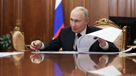 Путин: Членовете на специалната военна операция се борят за избора на жителите на Крим да бъдат част от Русия